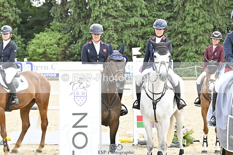 250525A-161142-18520 - Presentations Section C CCI 2 Star Long