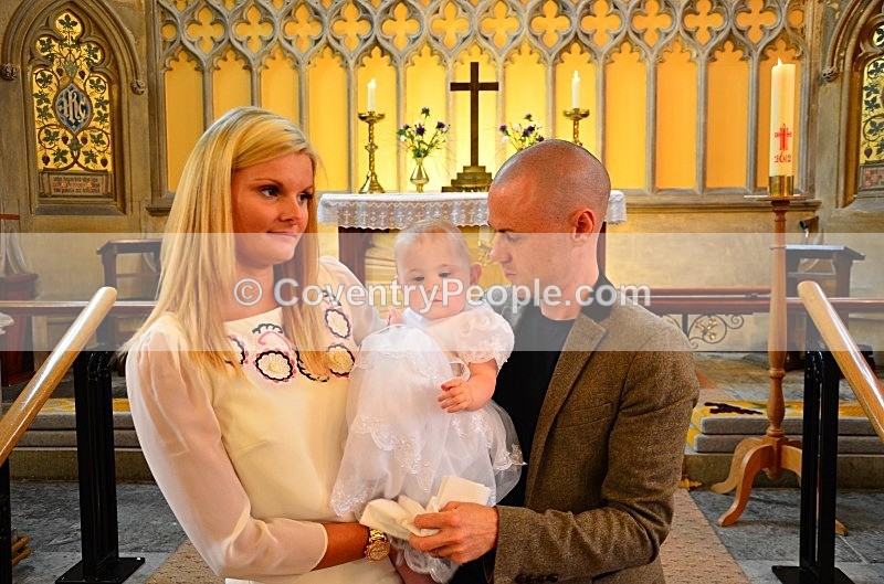 POP_2573 - Poppy Louise