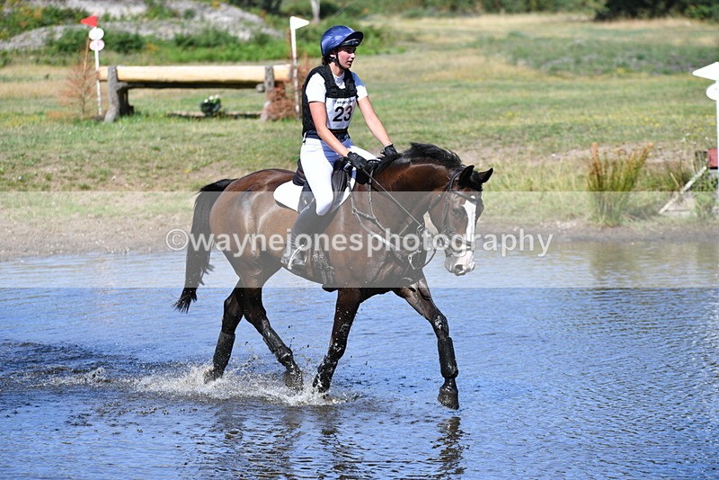 WJ5_2254 - XC Time 10:54 to 11:14