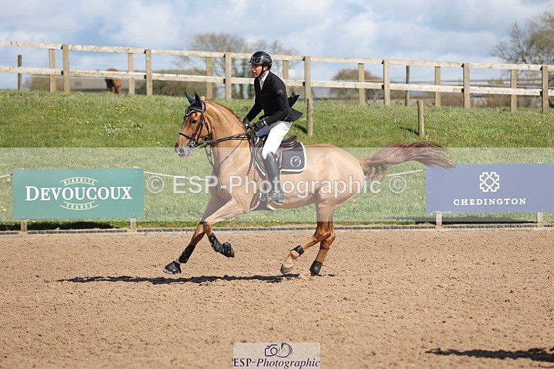 240419A-155832-09068 - Cls 10, 2 Star Big Tour 145cm  15.45 to 16.35 break