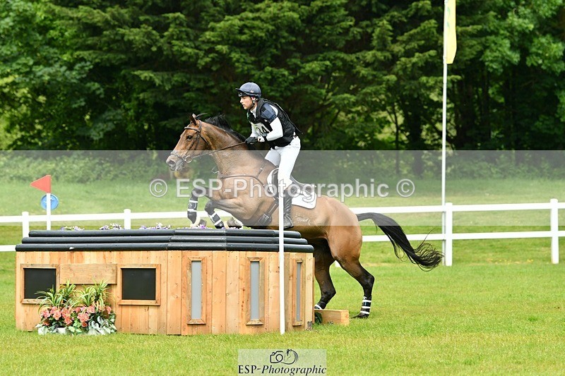 230528-145622-18351 - 484-MERMUS_R_DIAMONDS-Richard_Coney-XC