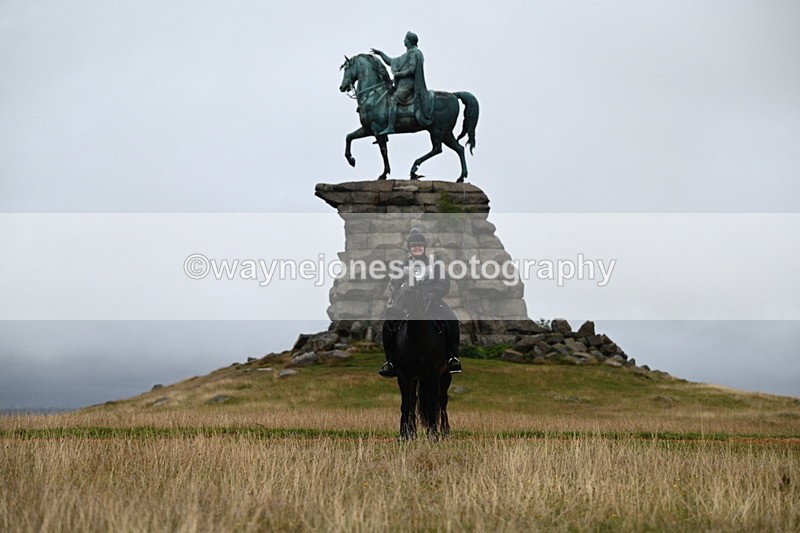 DSC_2174 - Time at Statue 12:13 to 12:32