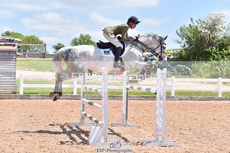 230531A-134118-00495 - Cls 5 Foxhunter & 1.20m Open