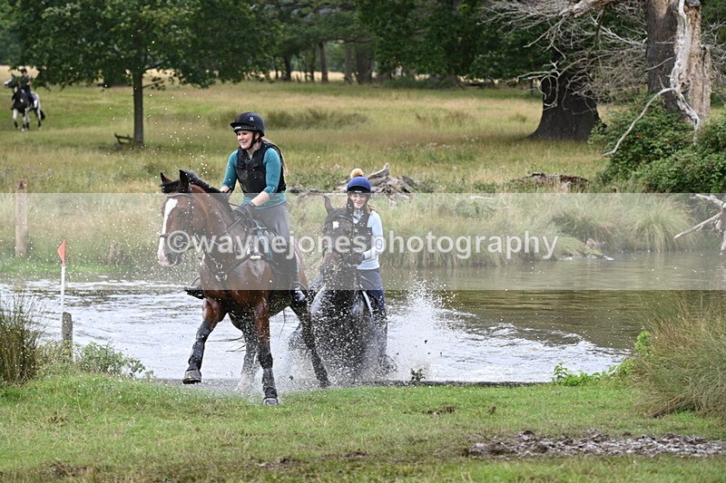 WJ7_3906 - Time at Water 12:52 to 13:22
