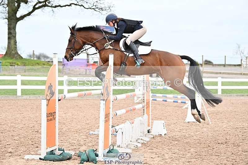 250112-130111-01350 - Cls 20 Newcomers and 1.10m Open