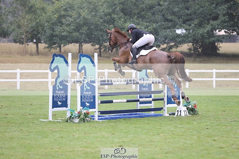 250830A-134407-06778 - Cls 16 Snr Newcomers and 1.10m Open