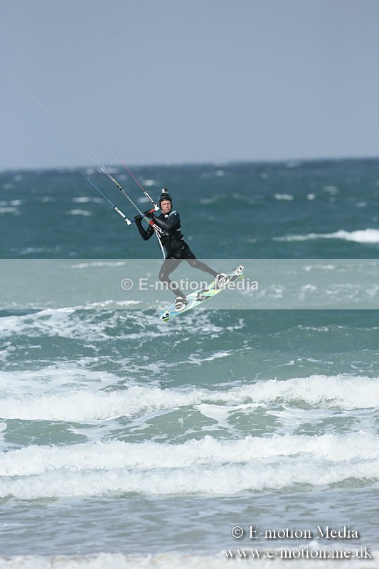 KS 020413-249 - Kite Surfing