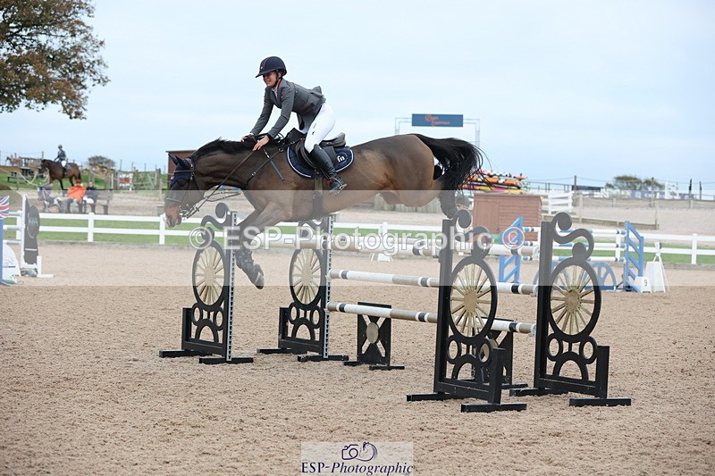 241101A-154157-03097 - FRI Cls 7 Blue Chip Grade B&C Jump Off