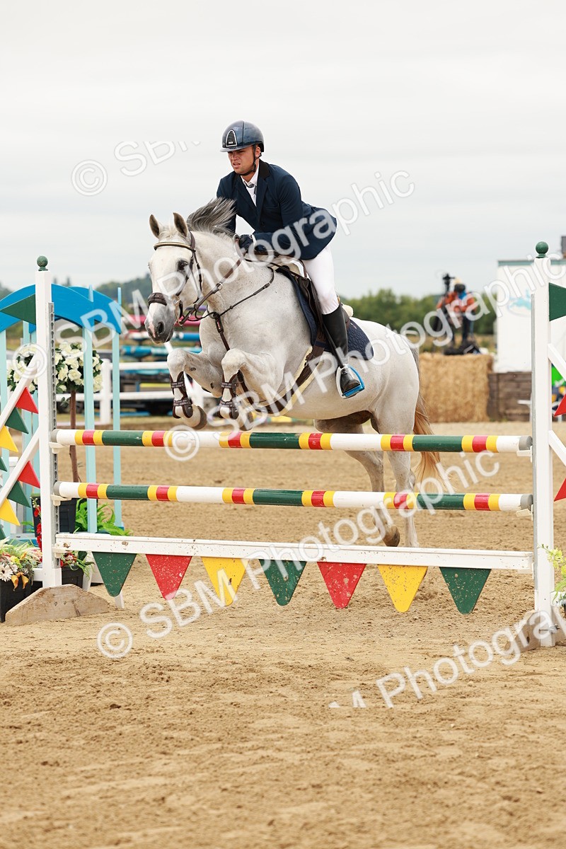 SBM_016816 - Class 20 - Senior Newcomers - 1.10m