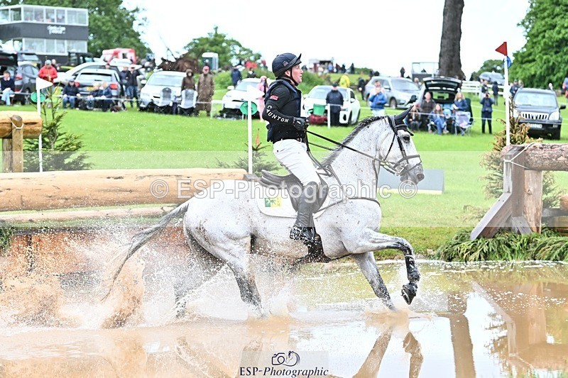 240526-124813-22202 - 433-EN_TARO_DES_VERNIER-Oliver_Townend