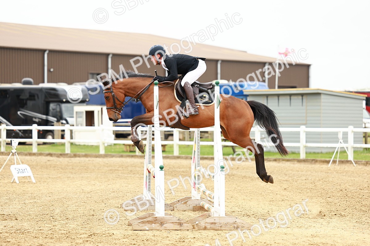 SBM_000186 - Class 1 - Clear Round