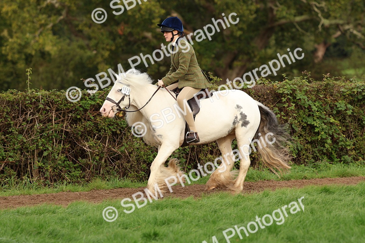 SBM_56664 - S40 - Starters Ridden Showing