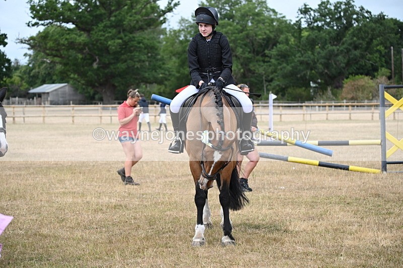 WJ6_0422 - Class 13 Novice Jumping 60cm