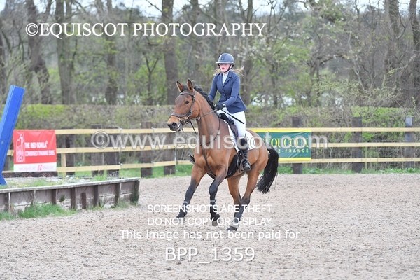 BPP_1359 - CLASS 15 SAT Senior BritiNovice/ 90cm Open