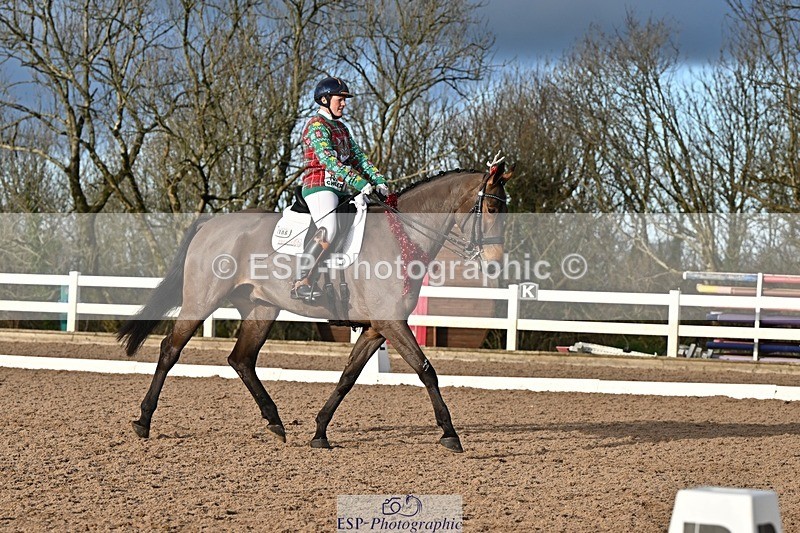 241214-131354-02348 - 106-Tyler.Bradshaw-Mexx