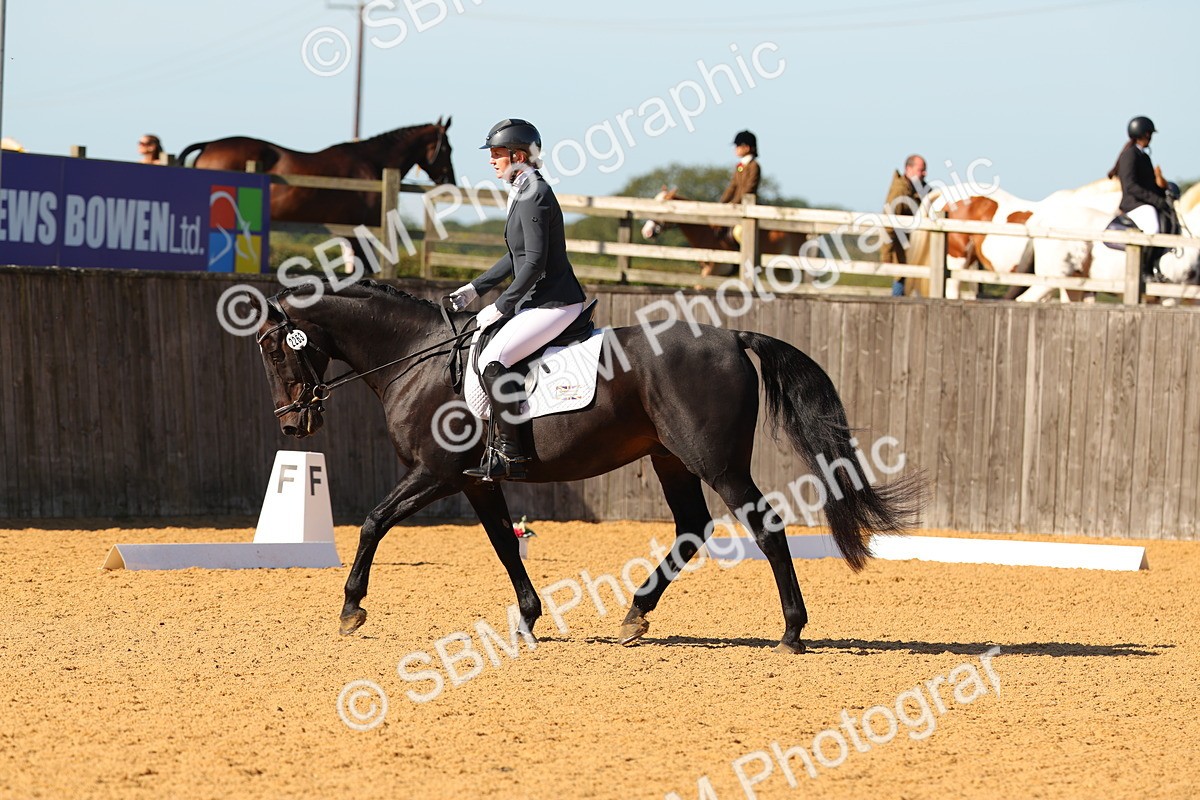 SBM_39954 - D18 - Grand Tour Championship - Novice 34