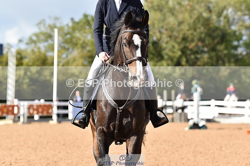 231014A-143920-05319 - Cls 15 1.05m Amateur Q 2nd R