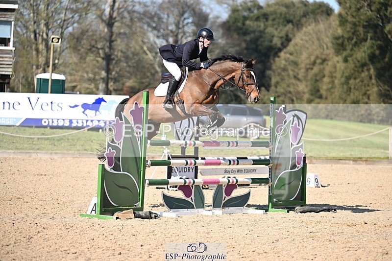 260321A-145901-01025 - 6 Foxhunter 1m 20 Open