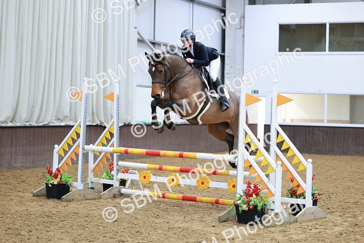 SBM_003042 - Class 9 - Equissage Pulse Senior BritiNovice/ 90cm Open