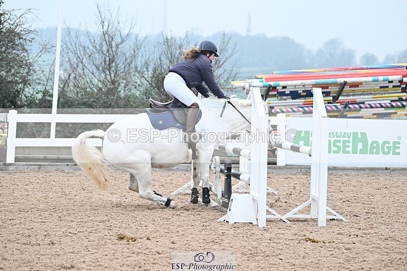 240113A-095652-01587 - Cls 9 British Novice and 90cm Open