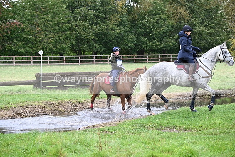 WJ6_2827 - Time at Photographer 11:01 to 11:20