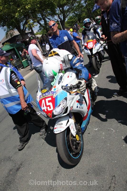IMG_0608 - Senior TT - Start Line