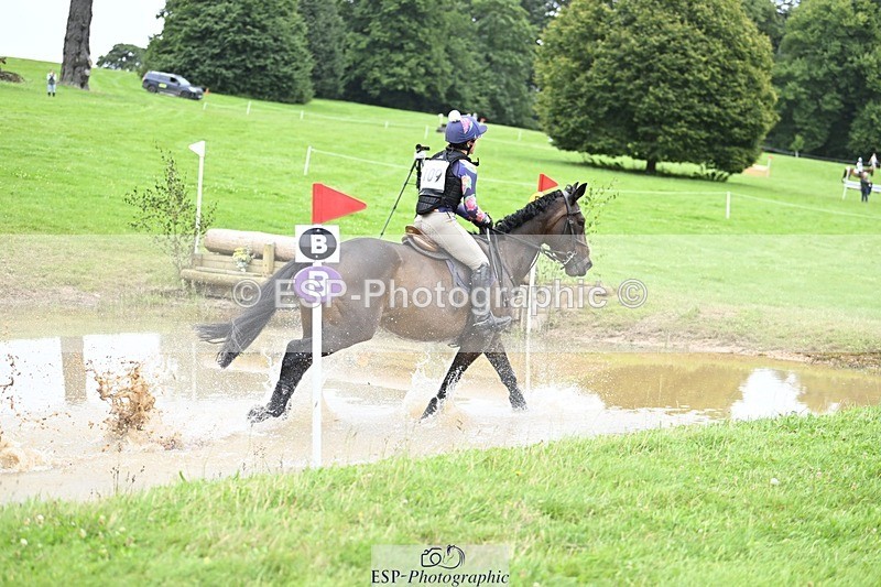 240803-113730-03687 - 109-Harriet_Parkes-JUST_HENNY