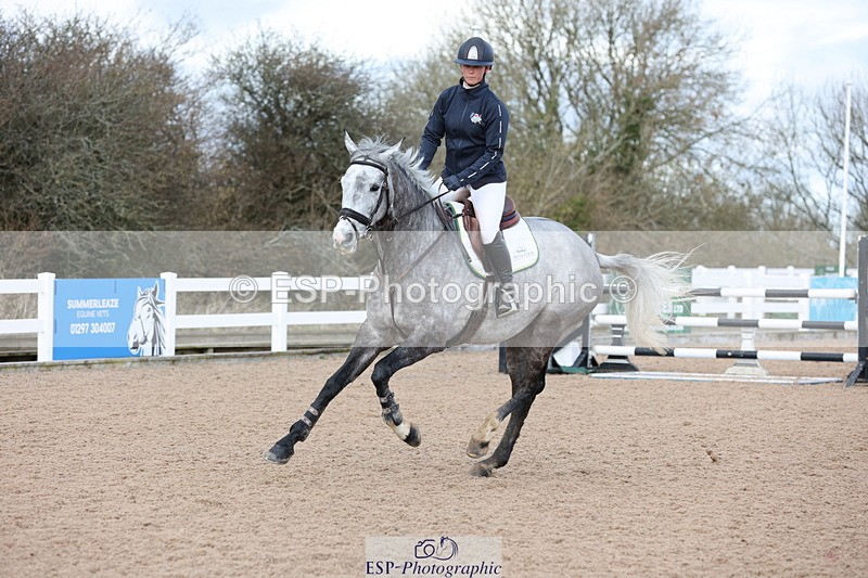 240223A-121232-01131 - Cls 4 Snr 1.05m Open