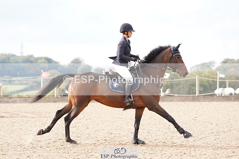 241004A-151948-00944 - Fri 04 Snr Fox & 1.20m Open