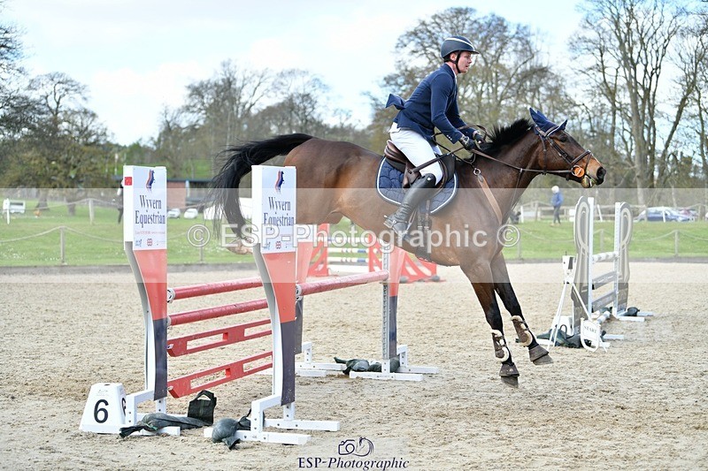 240324-123931-02618 - Cls 9 Snr 1.05m Open