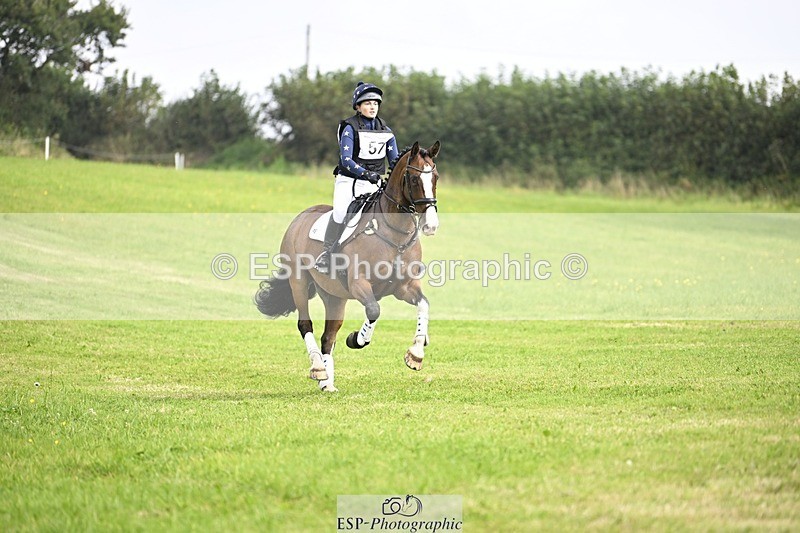 240831A-111948-00644 - 057-Bella.Balian-BEECHWOOD.JOEY