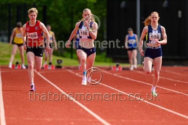 Natopener26-923210 - Track Female