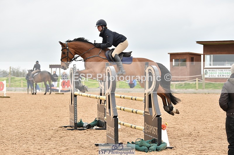 240331A-114704-00808 - 1.05m First Round