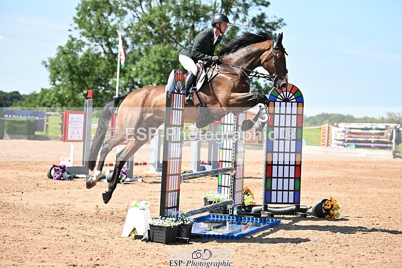 240718A-105557-04683 - Cls 1, 3 Star Small Tour 1.35m