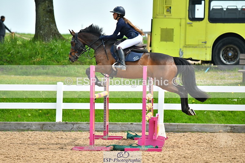 230514A-132627-02965 - Cls 25 Pony Foxhunter & 1.10m Open