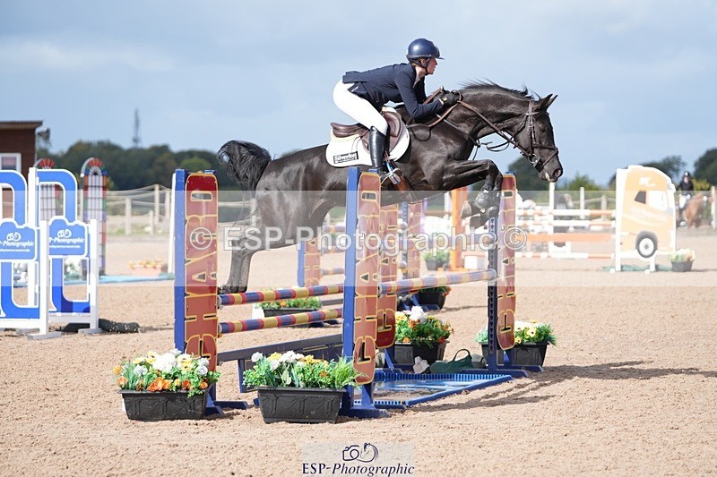 250913-115757-06790 - Cls 15 Snr Foxhunter