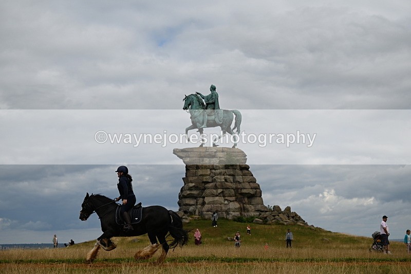 DSC_6268 - Time at Statue 12:17 to 12:44