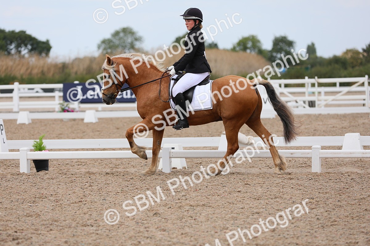 SBM_05745 - Class 32 Novice 1