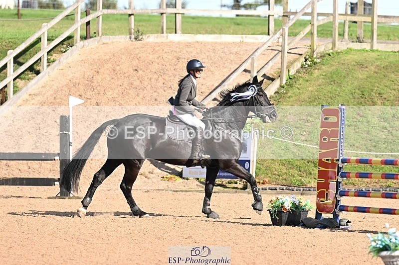 261004-150443-05683 - Saddle Presentation