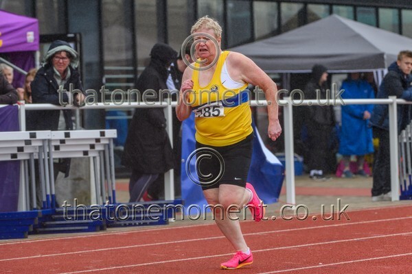 ComMast25-929907 - Track Female Set Two