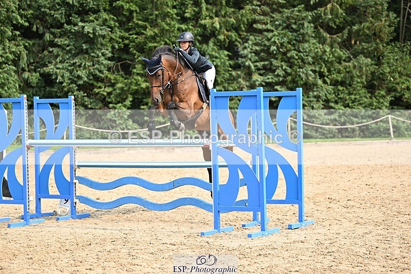 240818-153233-05250 - Cls 12A Snr Foxhunter & 1.20m Open