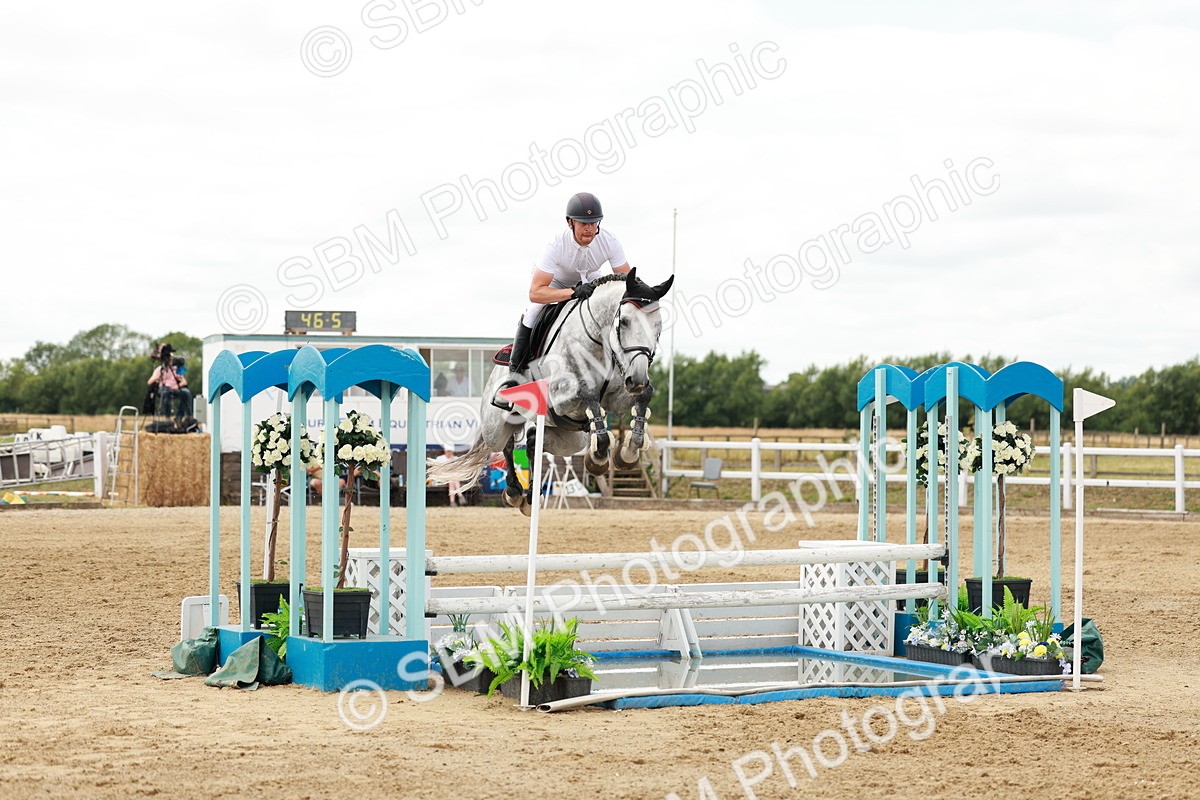 SBM_019021 - Class 21 - Senior Newcomers Championship 2d Rd