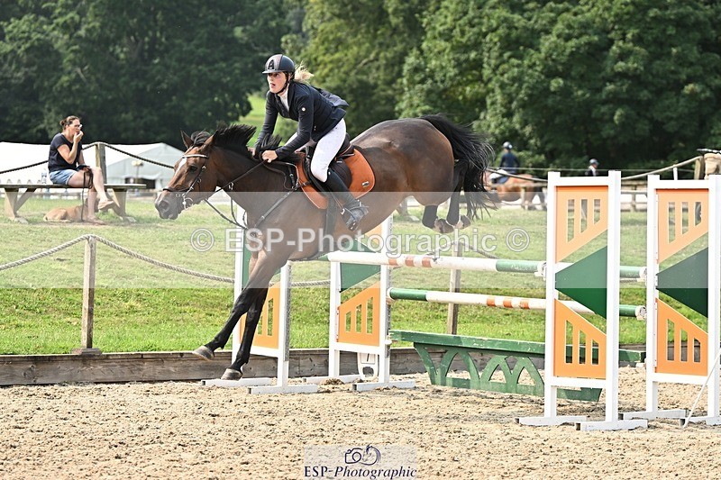 240818-152147-05177 - Cls 12A Snr Foxhunter & 1.20m Open