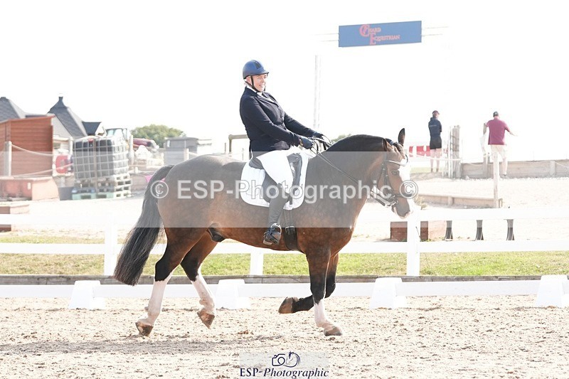 250817-100457-08270 - 134-Abby.HayesRathnagrew.Pride