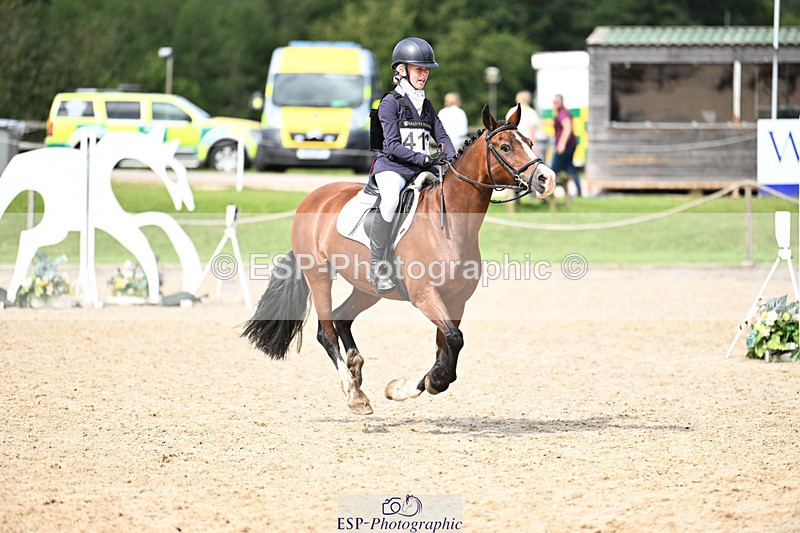 240824X-143529-29342 - 80cm Round 2 14.30 to 15.30