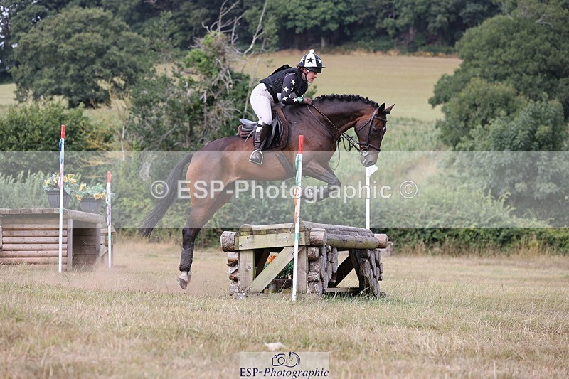 250802A-150420-06617 - D-162-Rachael.Kinsman-HUNTSMAN.COM