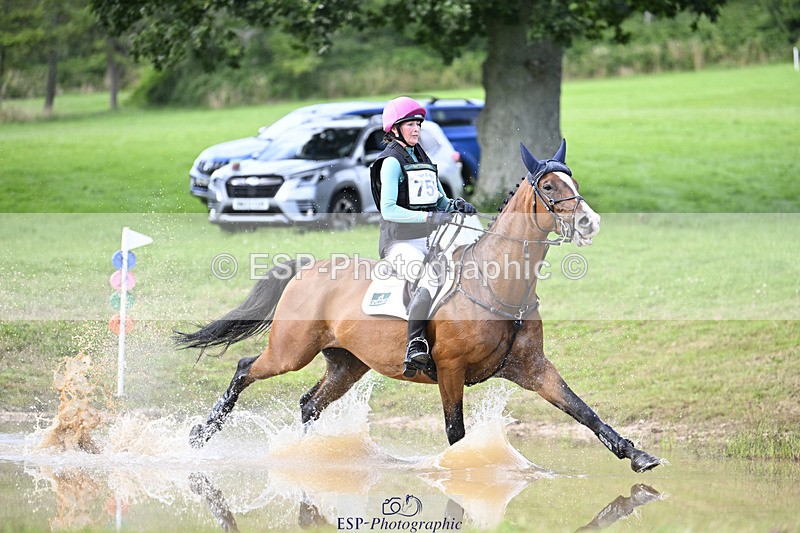 240804-180102-19164 - 751-Jess_Rimmer-SIR_HENRY_HALL