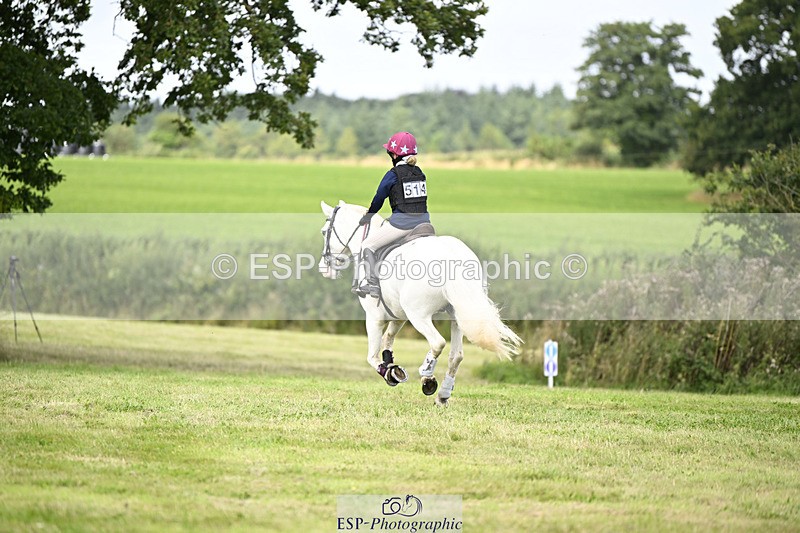 240825X-114829-32618 - 70cm XC 11.00 to 12.00