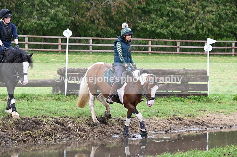 WJ6_4716 - Time at Photographer 11:57 to 12:14