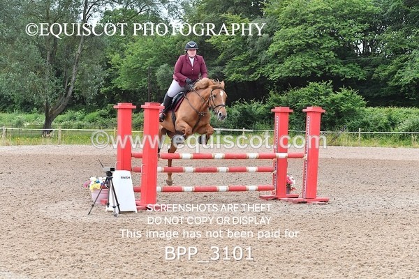 BPP_3101 - CLASS 13 SUN Senior BritiNovice/ 90cm Open